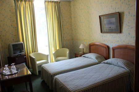 Hotel Aiglon Ментона Номер фото