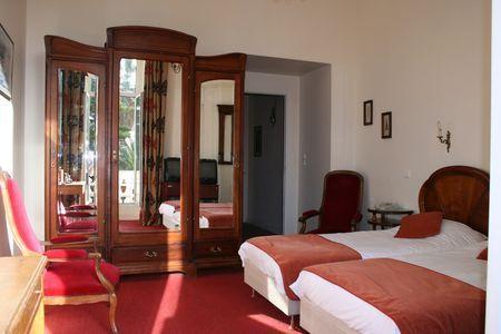 Hotel Aiglon Ментона Номер фото