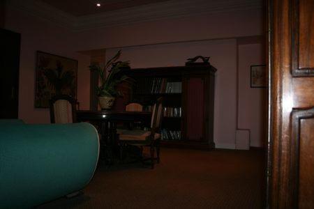 Hotel Aiglon Ментона Экстерьер фото